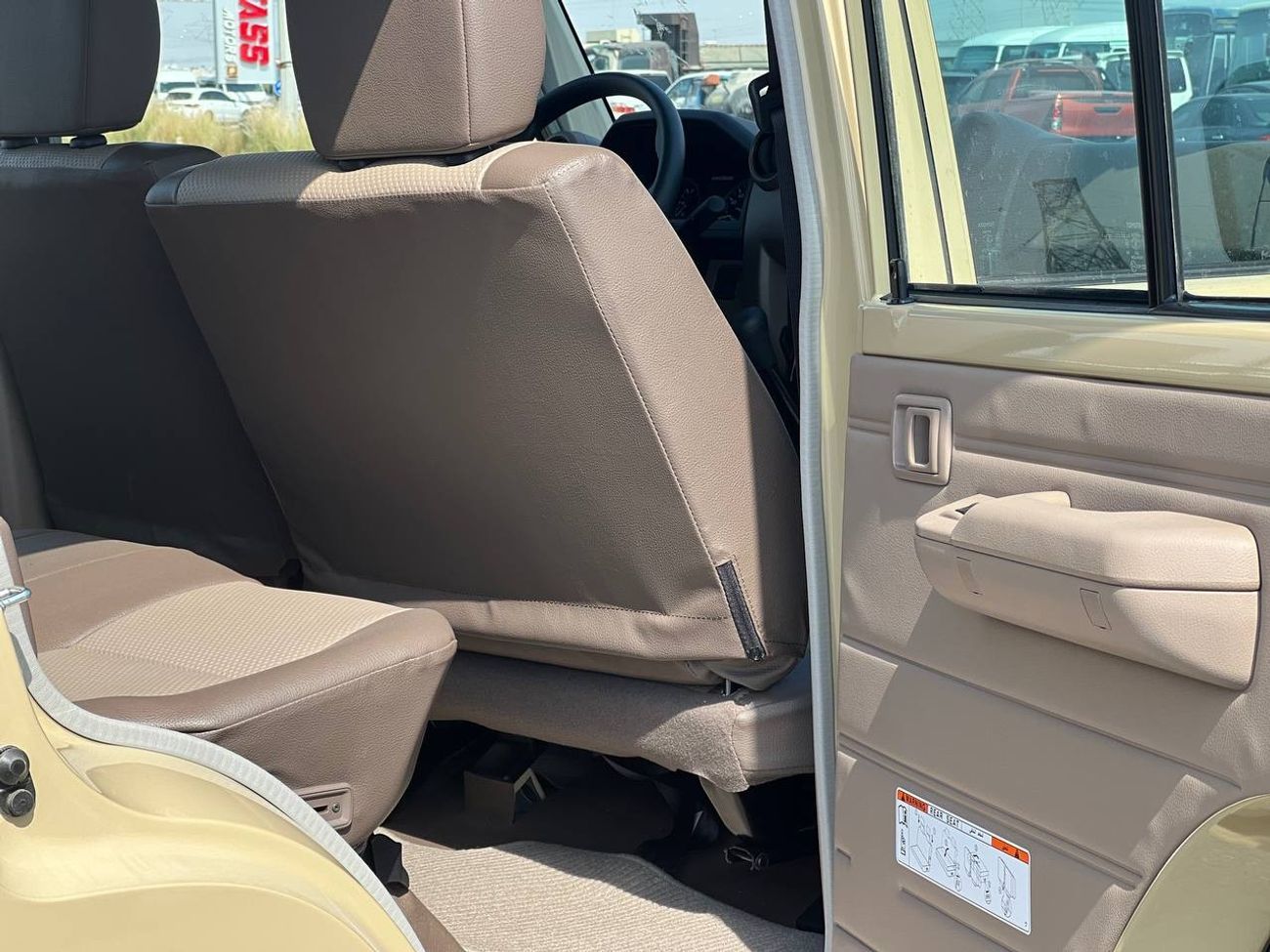 Toyota Land Cruiser Pick Up LC79 D/C 2.8L DSL M/T // 2025 // STANDER OPTION WITH POWER WINDOWS // SPECIAL OFFER // BY FORMULA AU