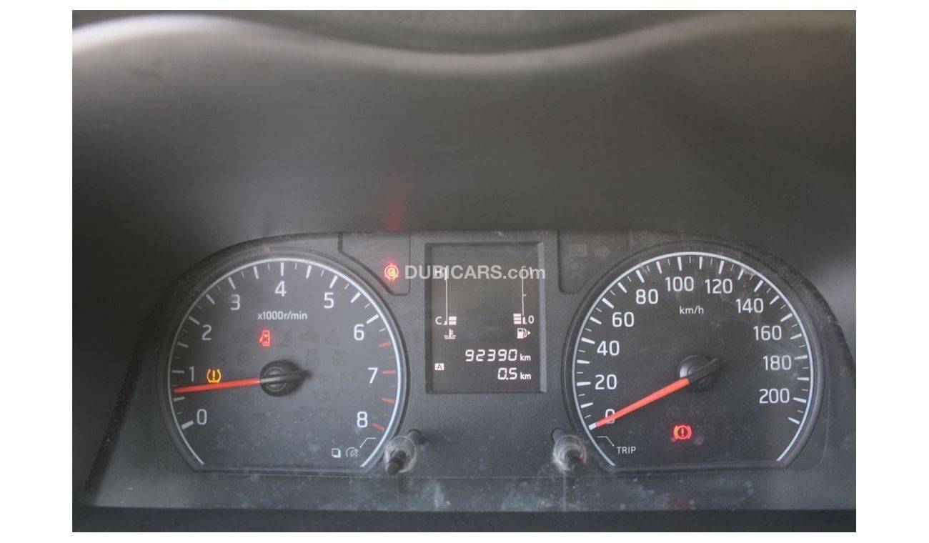 Nissan Urvan Nissan Urvan Hi-Roof 2020 GCC, in excellent condition, without accidents