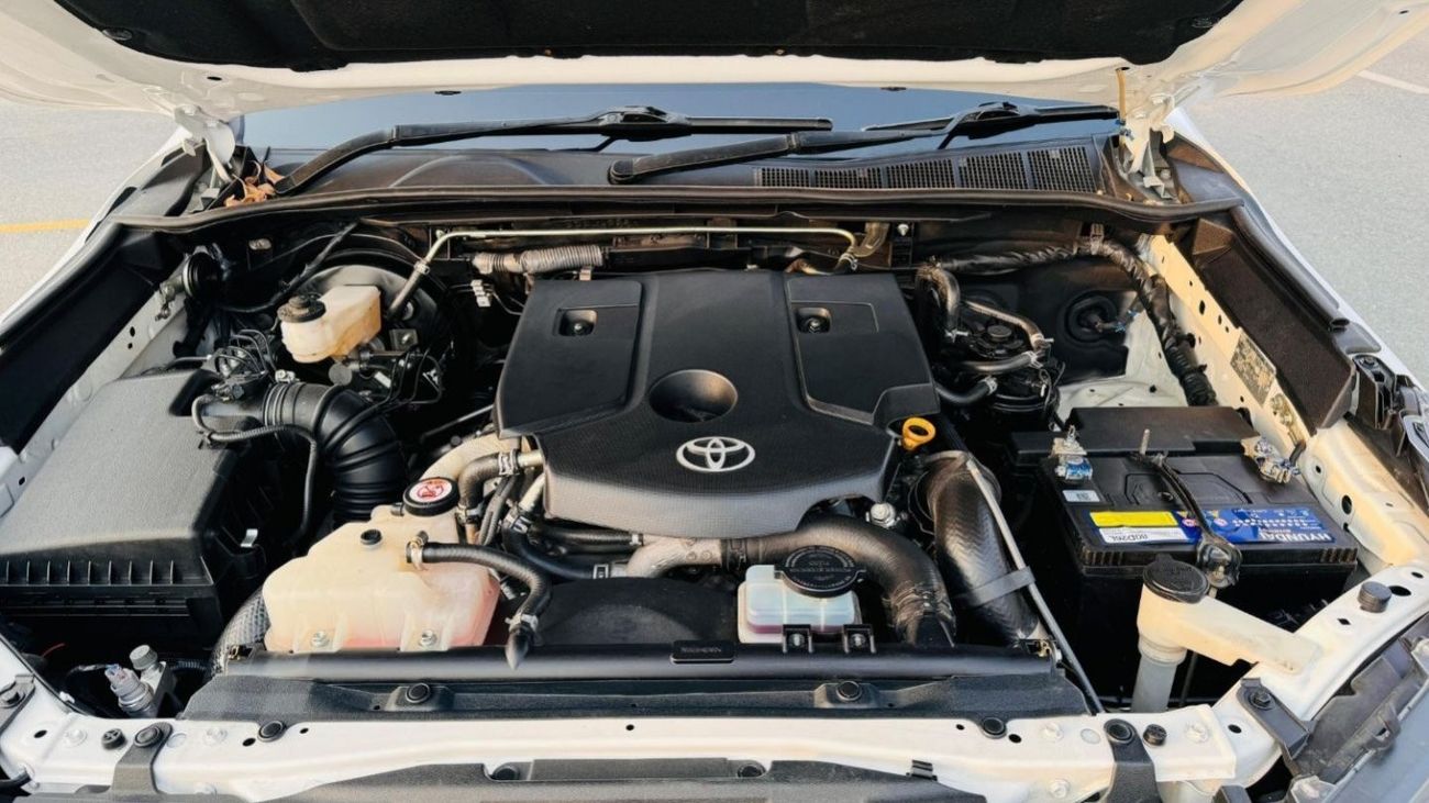 تويوتا هيلوكس -