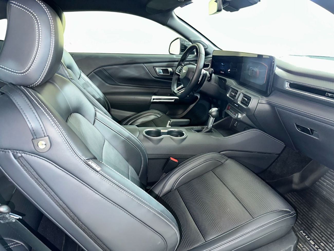 فورد موستانج GT Premium 5.0L (486 HP) Coupe A/T