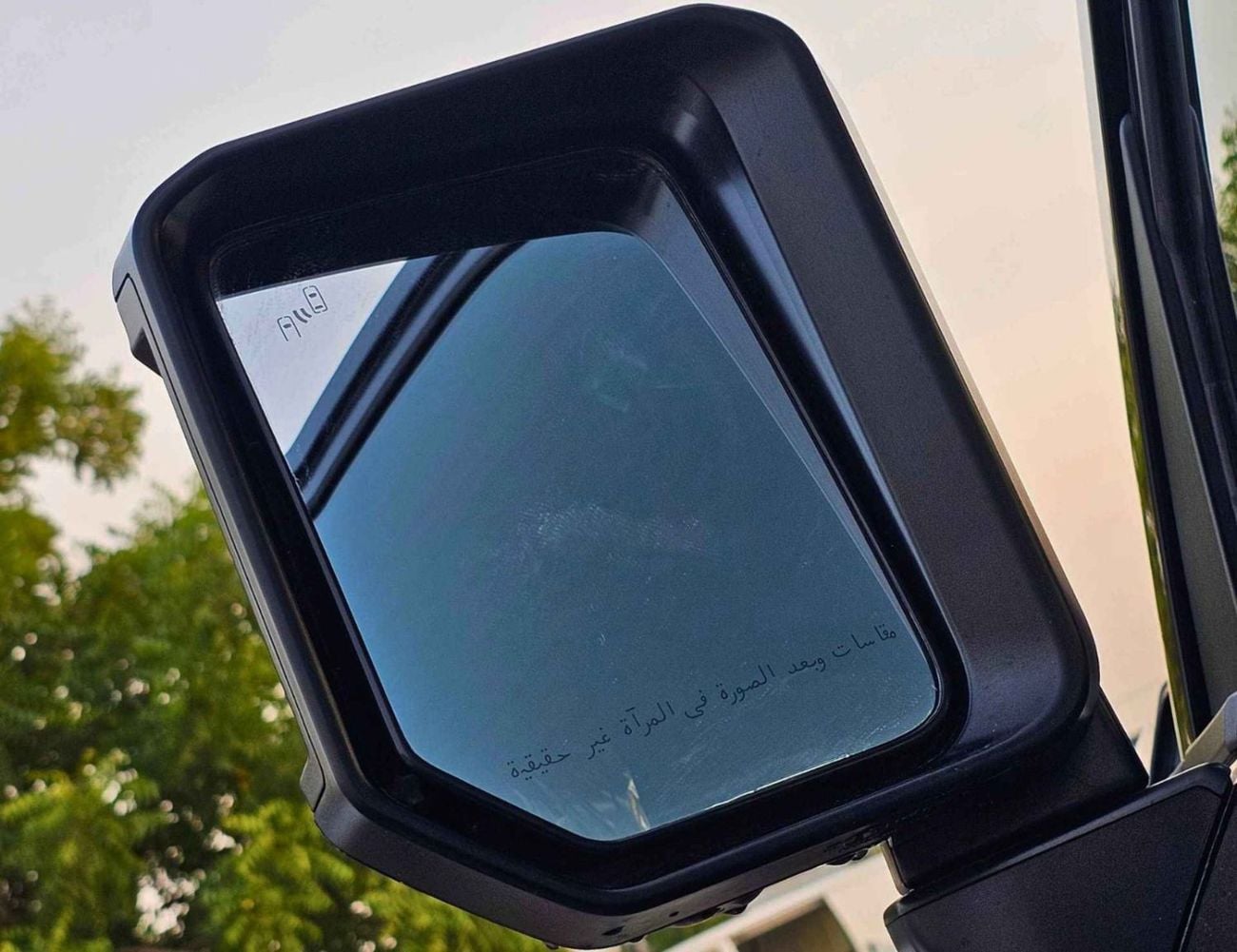 تويوتا برادو TURBO / 2.4L V4 PETROL / GGC SPECS / RADAR / HEADS UP DISPLAY / COOL BOX (CODE # ADV1)