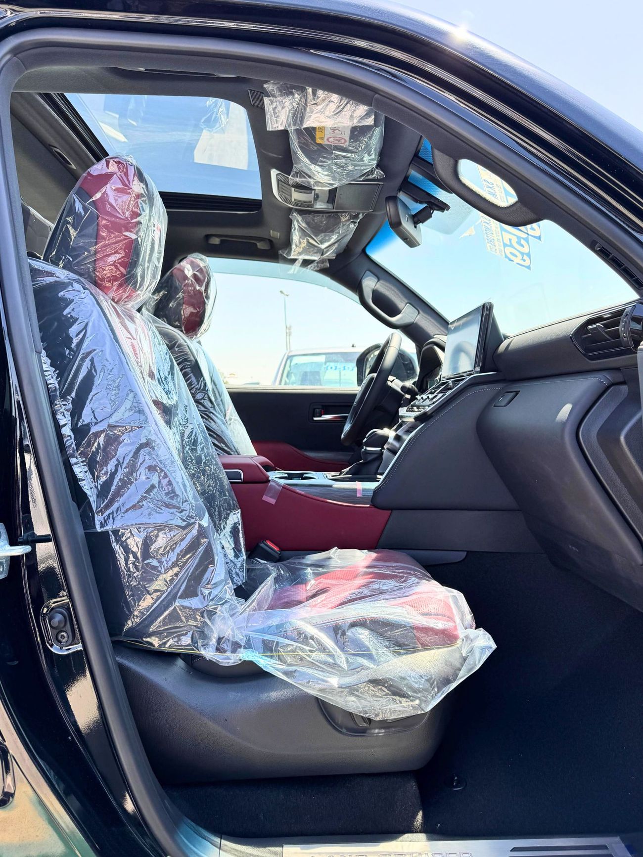 Toyota Land Cruiser GR SPORT / 3.5L / PWR SEATS / 360* CAMERA / HEADUP DISPLAY / SUNROOF / FULL OPTION (CODE# GRS)