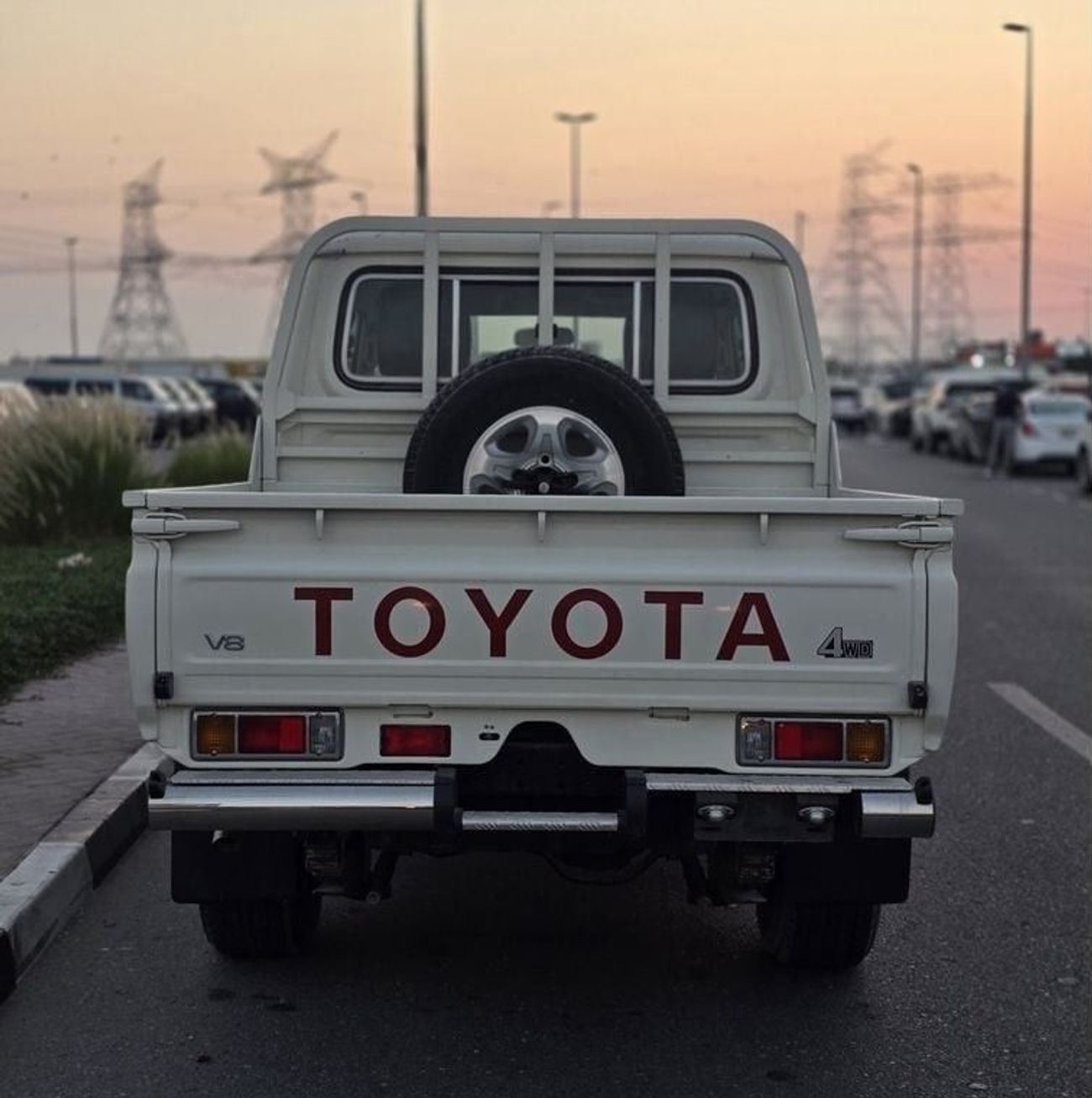 Toyota Land Cruiser Pick Up 2023 LC79 4.5L V8 Diesel MT Full option