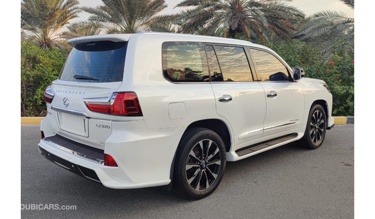 Lexus LX570