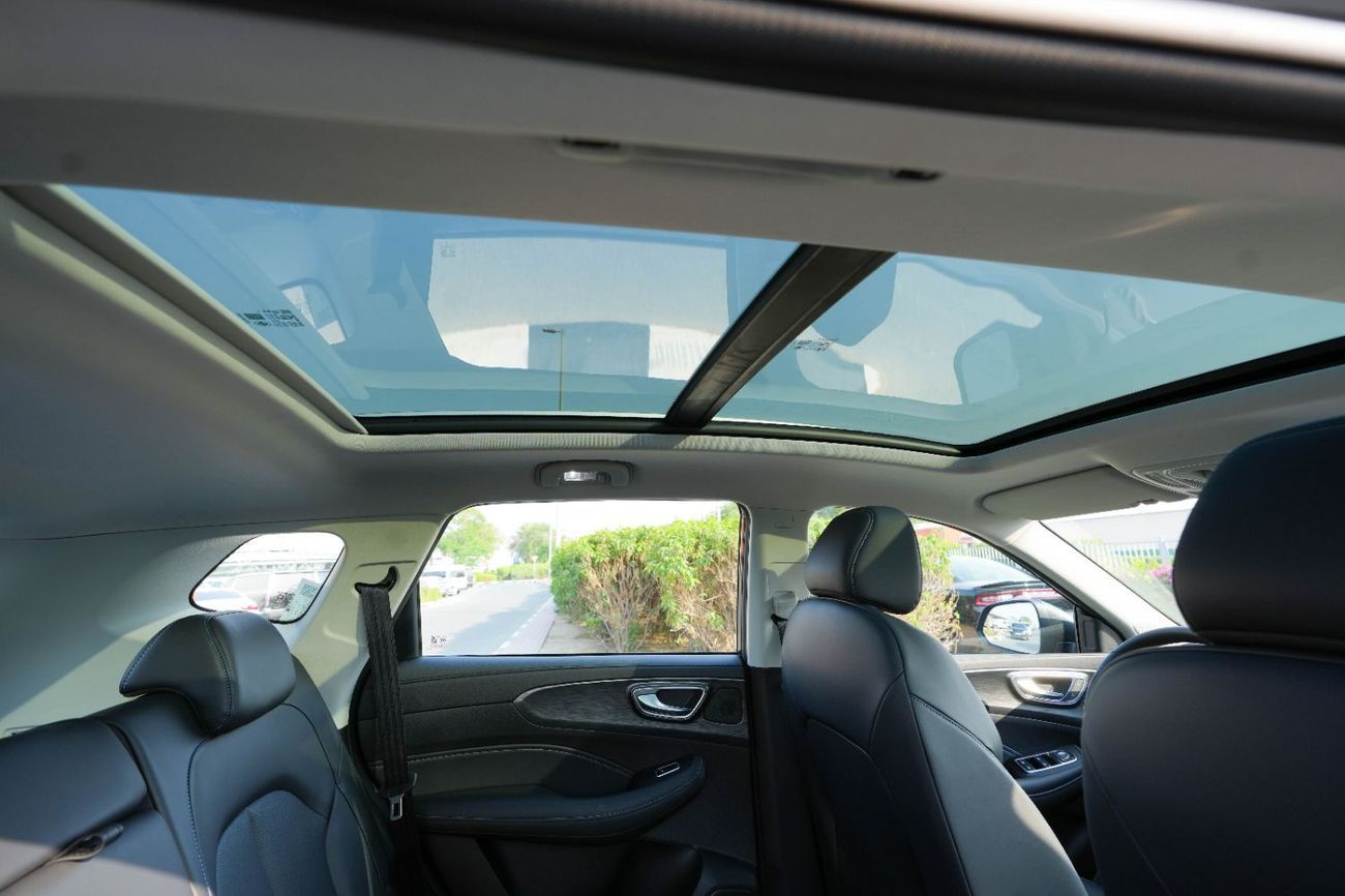 رووي RX5 Roewe RX5 PLUS II 2025 II FULL LOADED