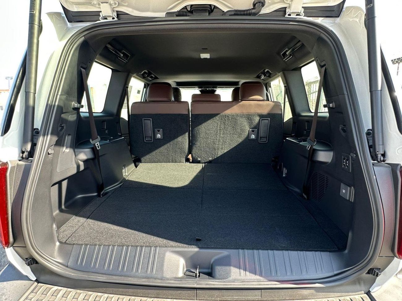 Toyota Prado Adventure Dual Tone 2.4T