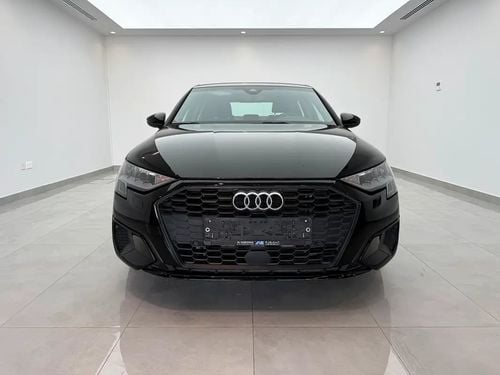 أودي A3 35 TFSI | GCC specs | Low Mileage | Clean Condition