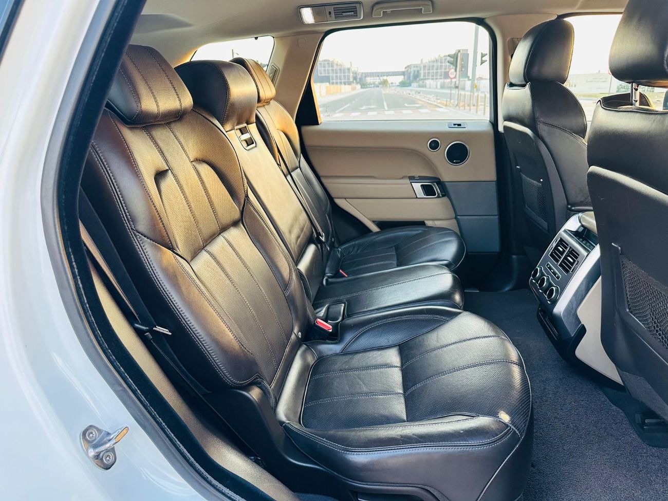 لاند روفر رينج روفر سبورت