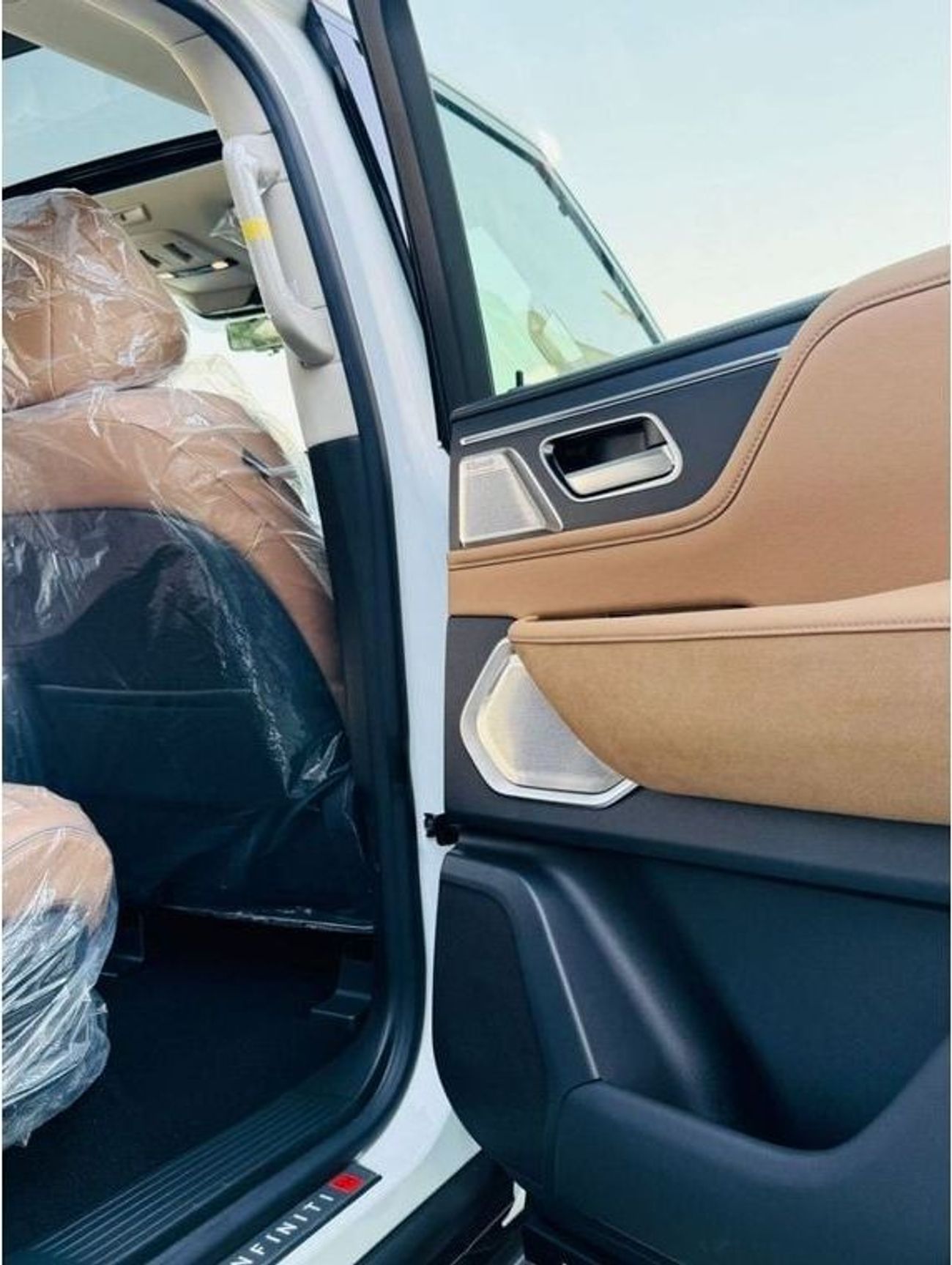 Infiniti QX80 Full option