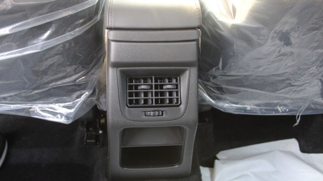 Suzuki Grand Vitara GLX SUZUKI GRAND VITARA 1.5L GL 4AT (Export Only)