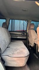 نيسان باترول سفاري GL 4.8L A/T (7 Seater)