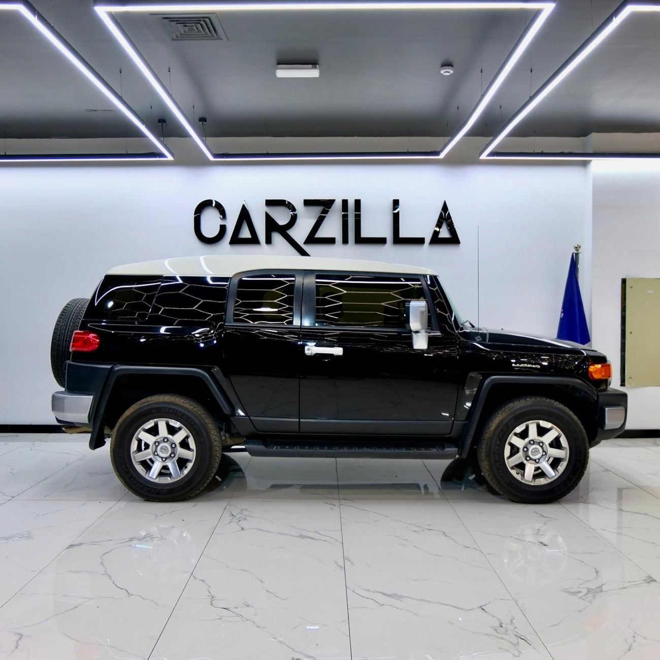 تويوتا إف جي كروزر GXR 4.0L A/T