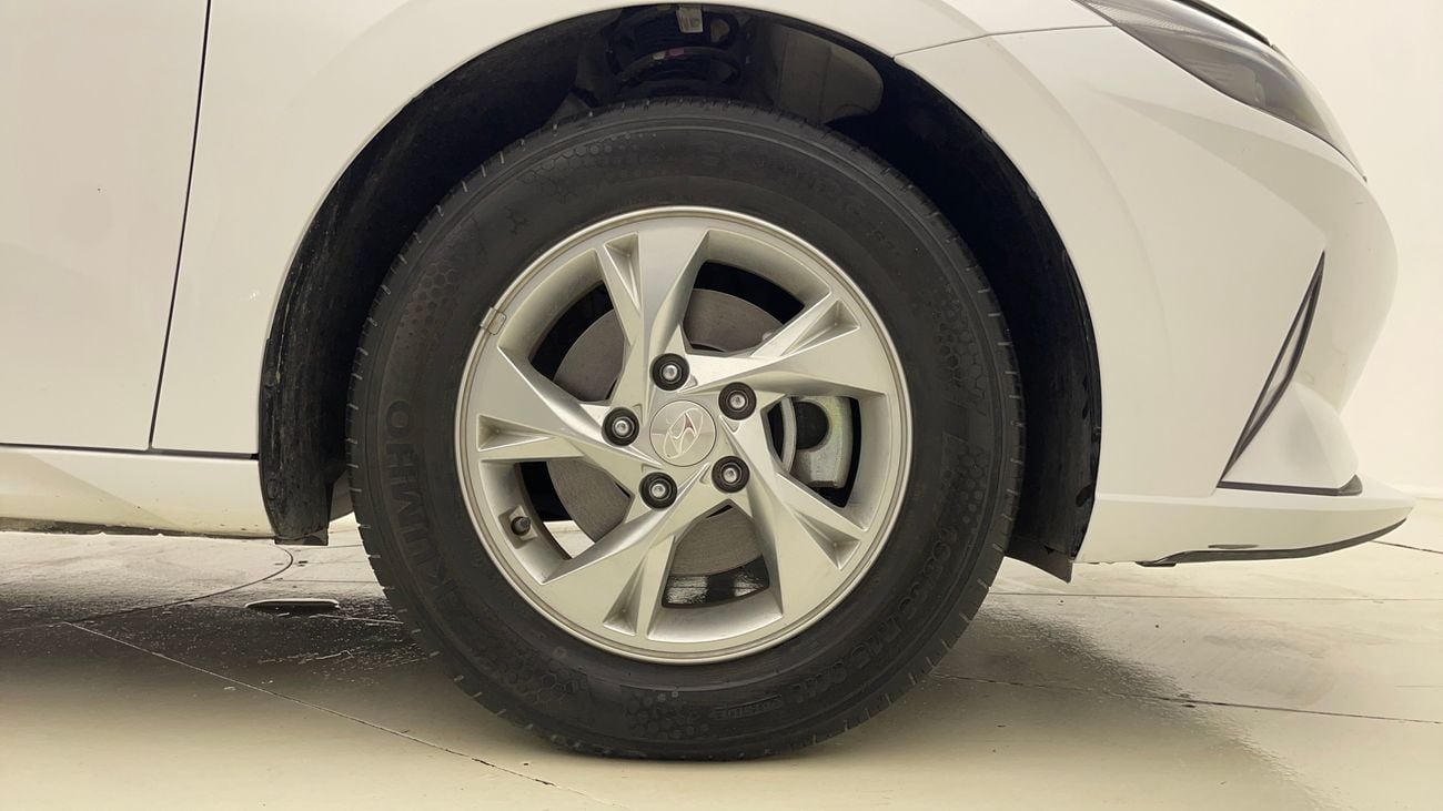 هيونداي إلانترا SMART 1.6 | بدون دفعة مقدمة | اختبار القيادة في المنزل