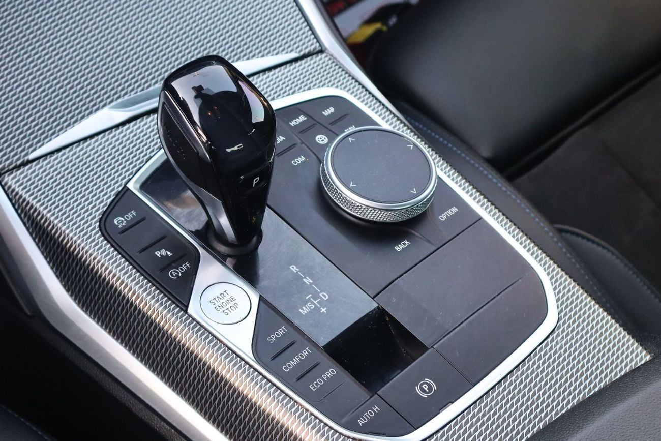 بي أم دبليو 330i M Sport 2.0L (258 HP)