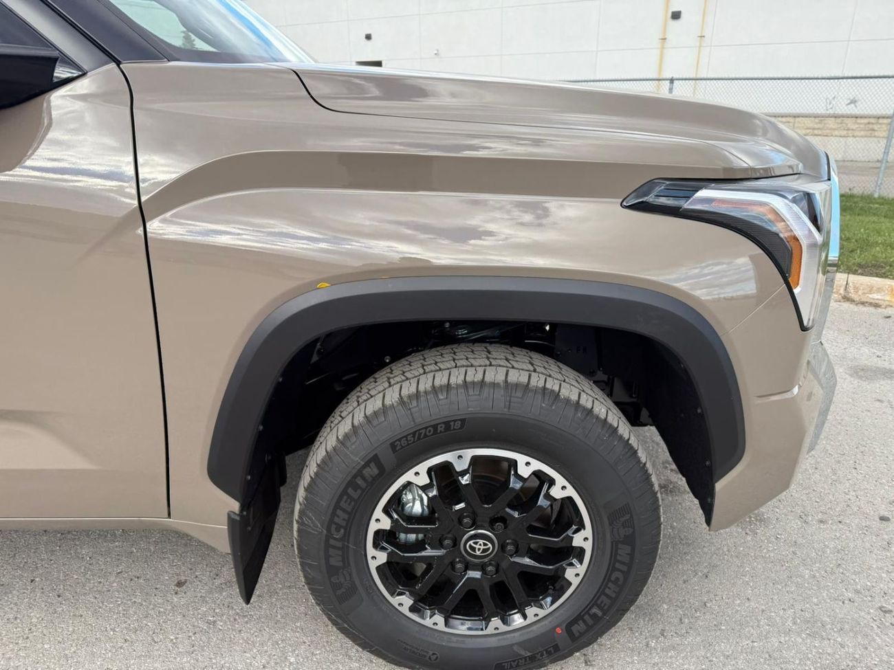 Toyota Tundra SR5 TRD-OFF ROAD | 2026 | Coming Soon