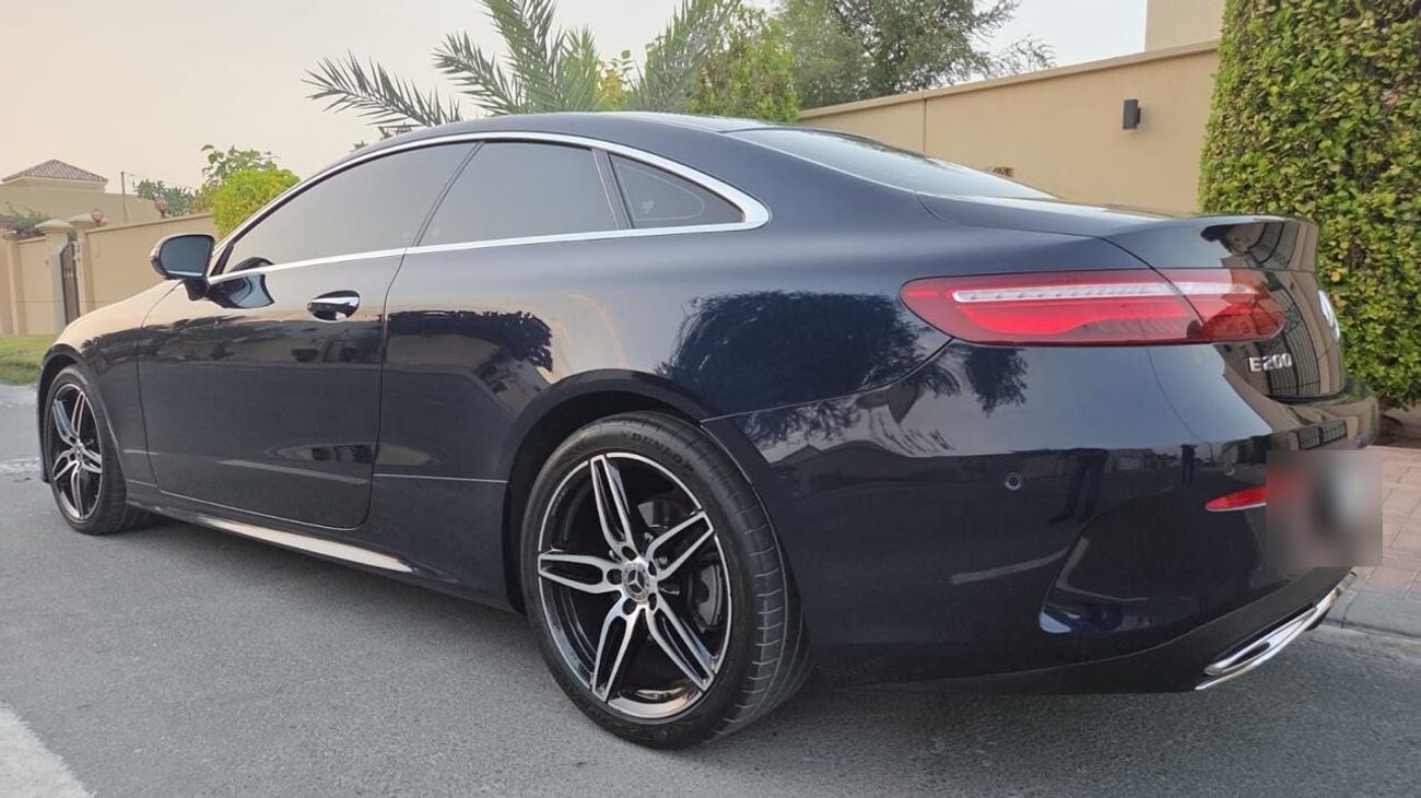 Mercedes Benz E200 AMG