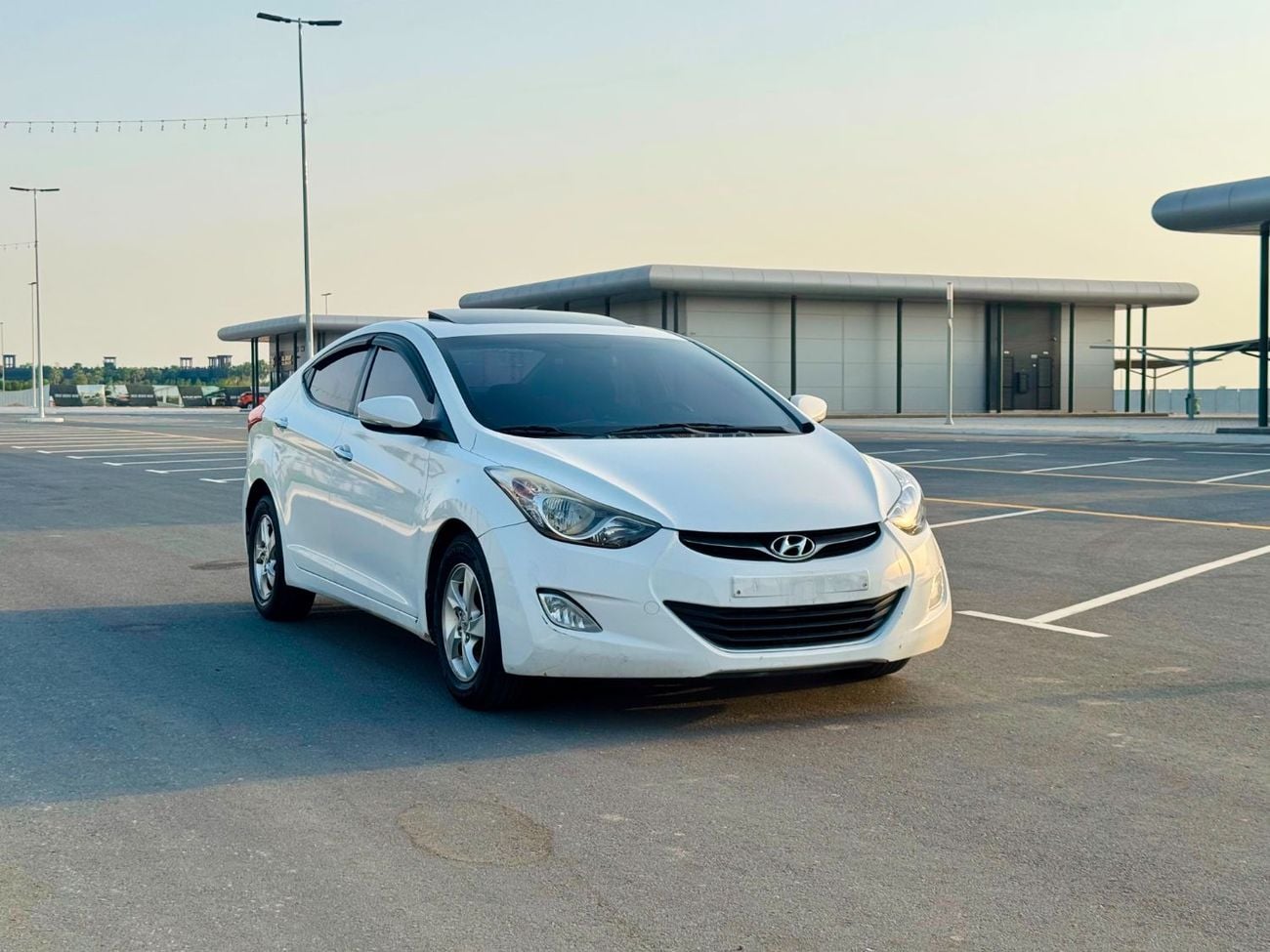 Hyundai Avante STD (NON GCC) Hyundai Avante MD 2012 High Line | Korean Specs | Clean Title