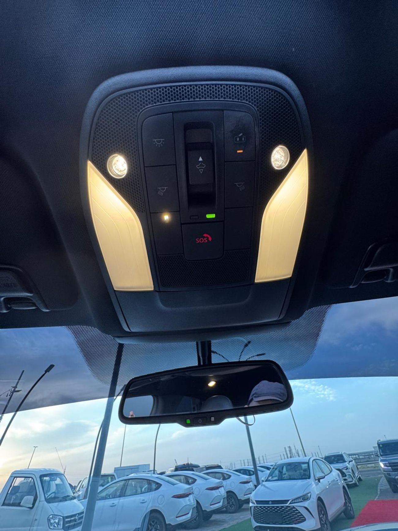 إنفينيتي QX55 2.0T Luxe (AWD)