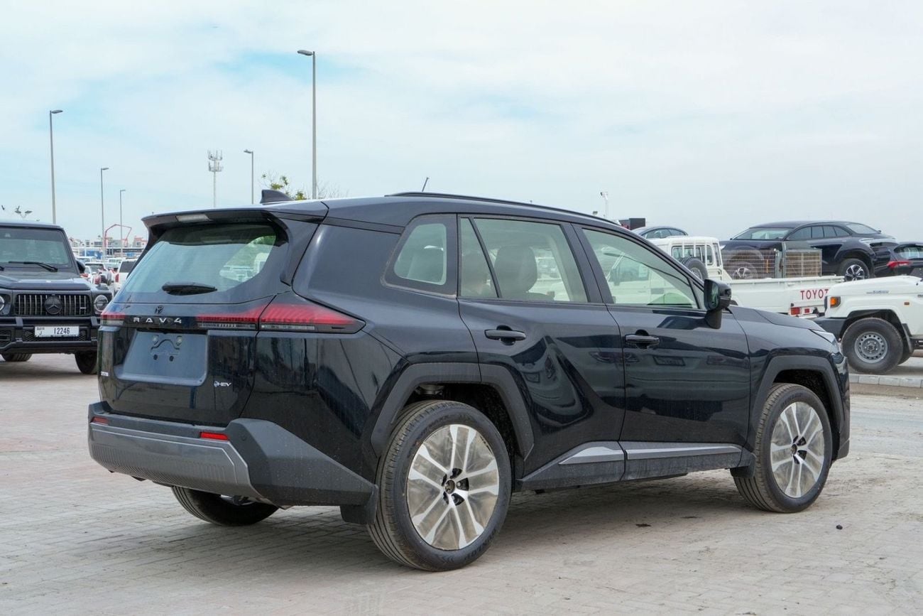 تويوتا راف ٤