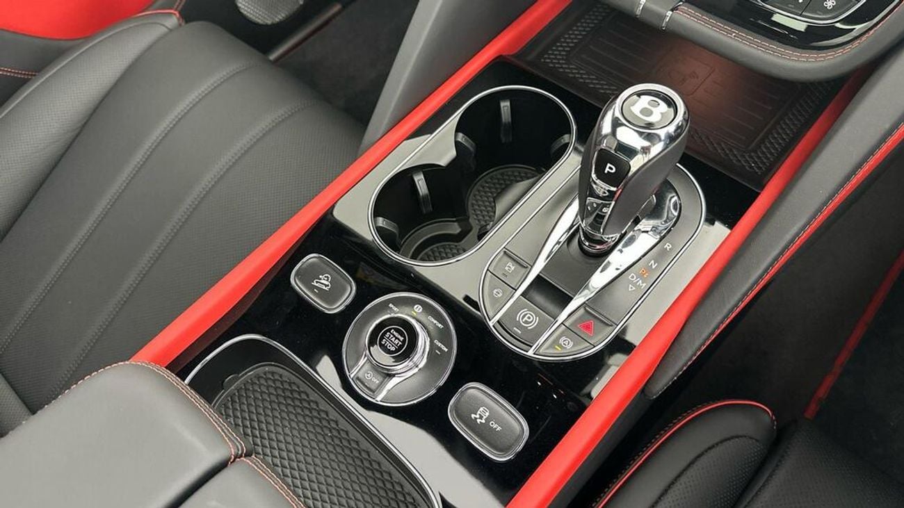 بنتلي بينتايجا 4.0 V8 S Black Edition Auto 4WD Euro 6 (s/s) 5dr (EXPORT ONLY)