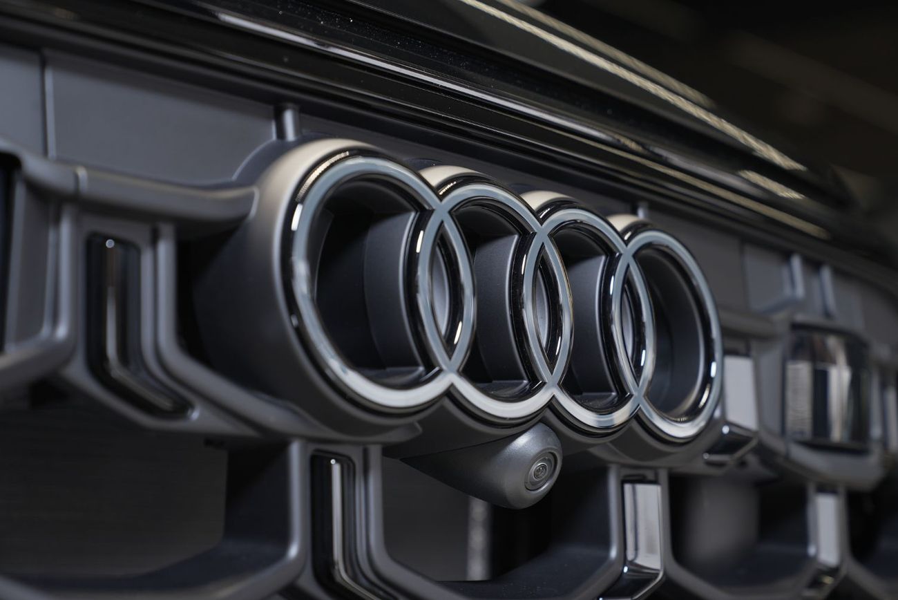 Audi Q8 etron AUDI Q8 S-LINE SPORT 2025 NEW