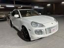 Porsche Cayenne PORSCHE CAYENNE GTS 2008 | SUNROOF | TWO KEYS | VERY LOW MILEAGE!