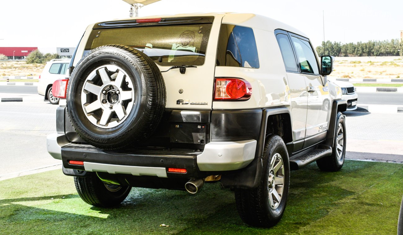 Toyota FJ Cruiser