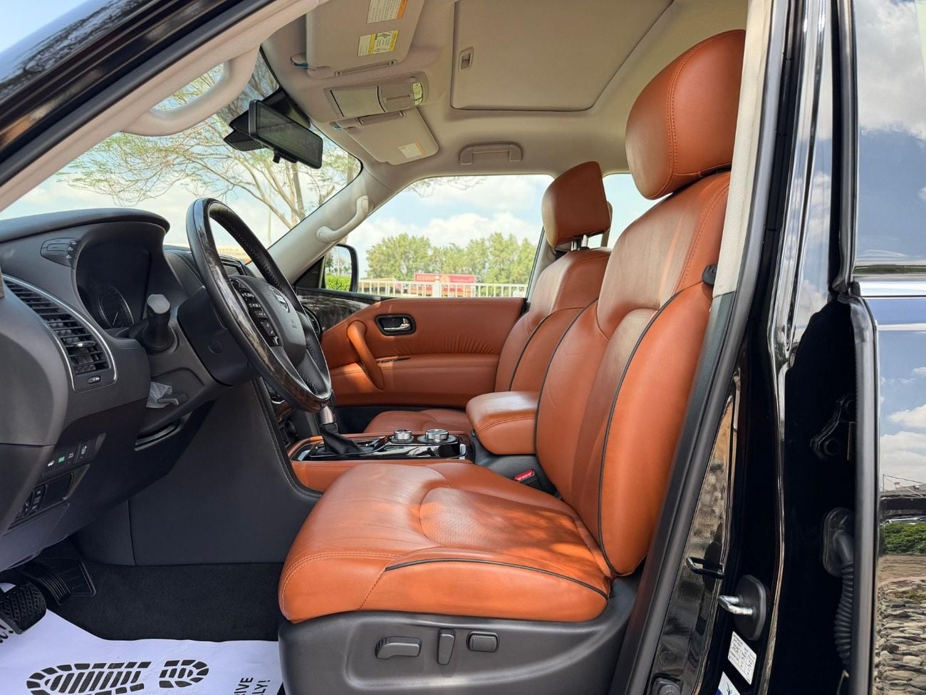 نيسان باترول LE T1 5.6L