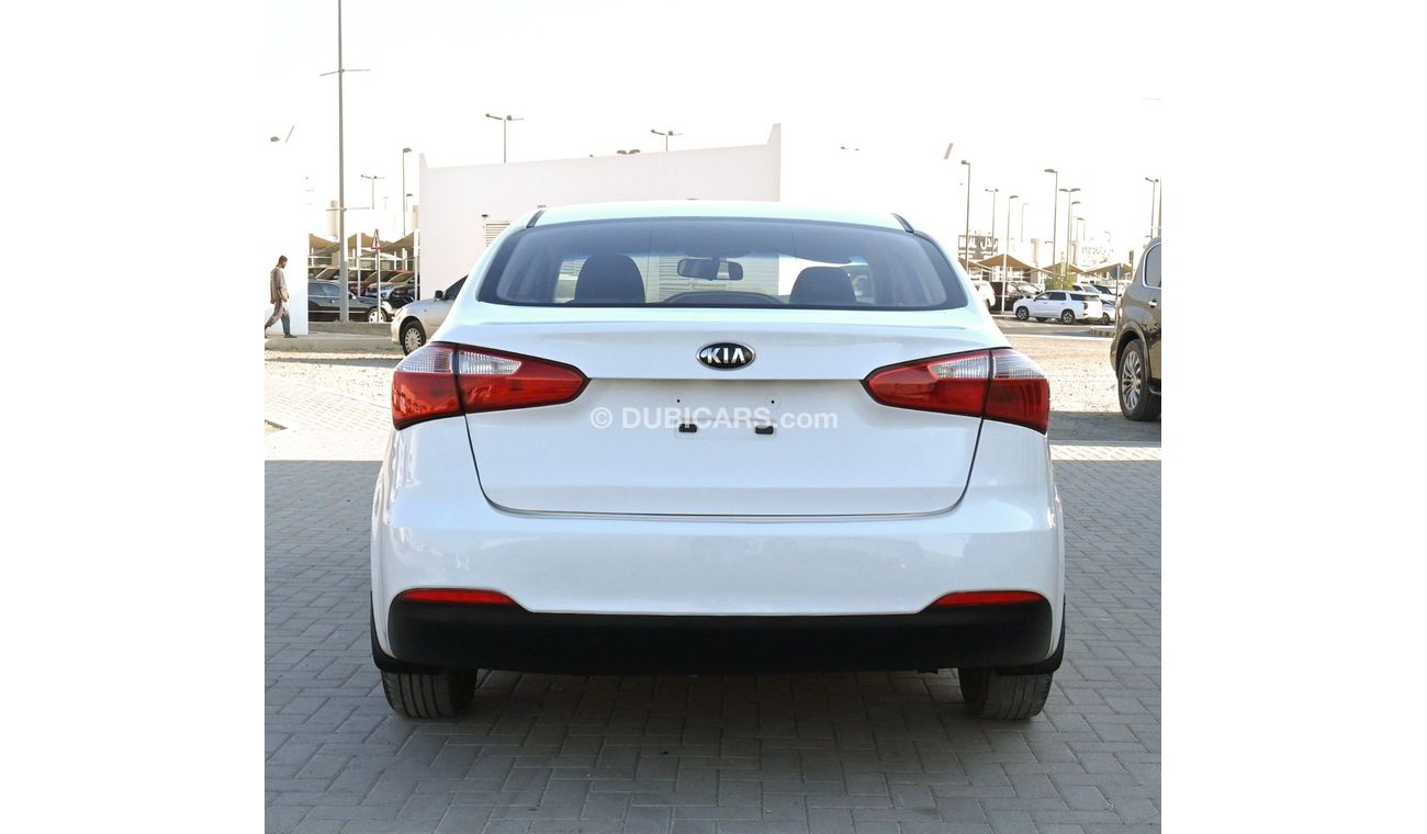 كيا سيراتو خليجي بحالة ممتازة بدون حوادث 1600 CC