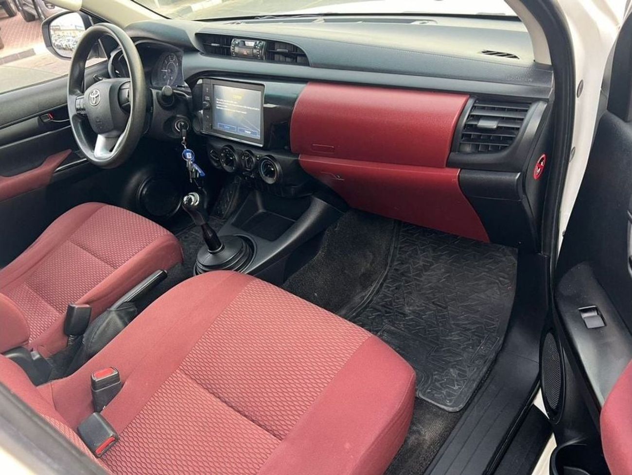 Toyota Hilux 2021 TOYOTA HILUX 2.4L V4 *DIESEL* MANUAL TRANSMISSION  +  POWER WINDOW + 4X4  + Rear Camera - DOUBL