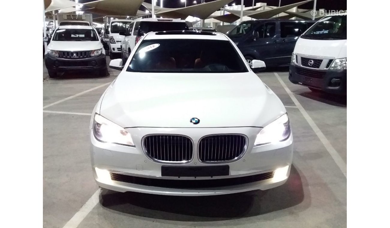 بي أم دبليو 750 Li 2012 GCC