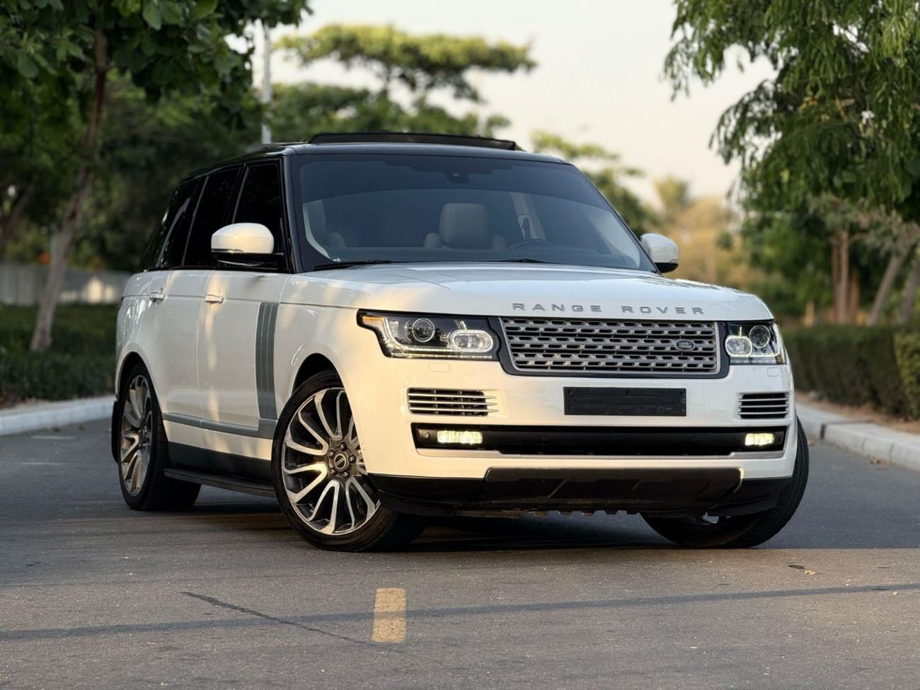 Land Rover Range Rover Vogue SE 5.0L