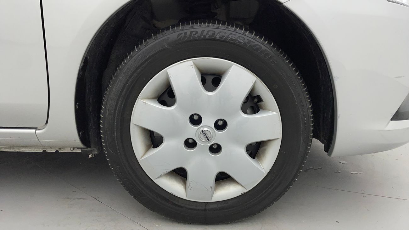 نيسان صني S 1.5 | بدون دفعة مقدمة | اختبار قيادة مجاني للمنزل