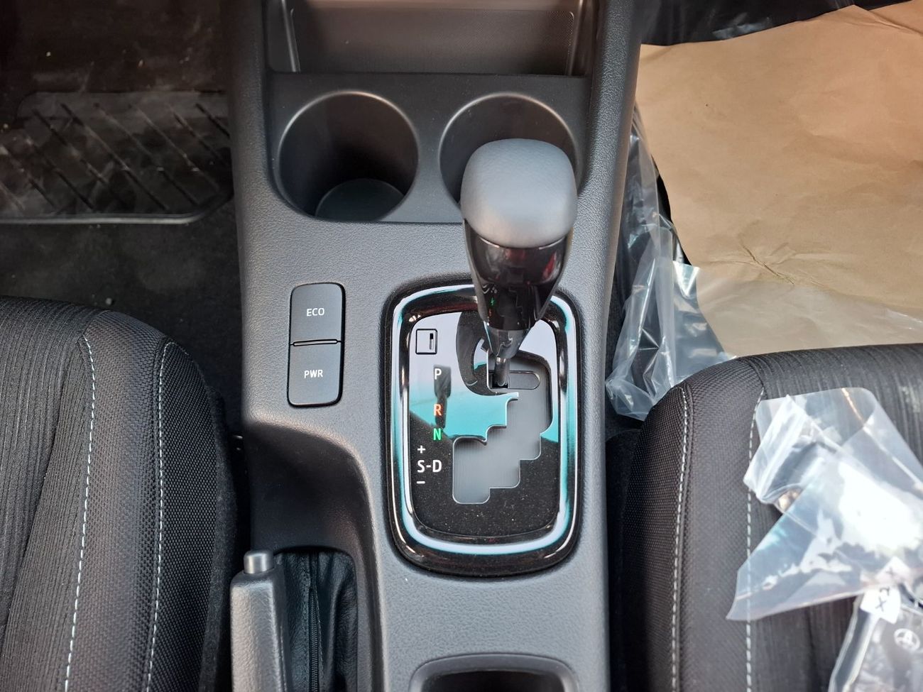 تويوتا هيلوكس Adventure 4.0L