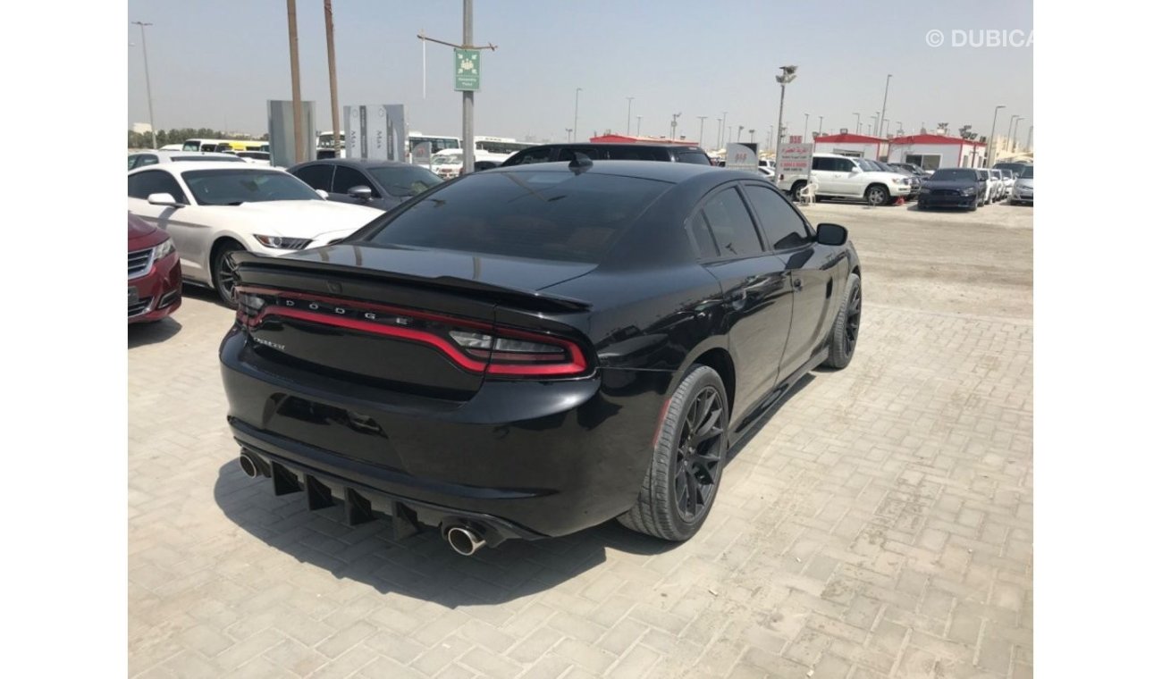 Dodge Charger دودج تشارجر2017 وارد بحالة نظيفة6سالند