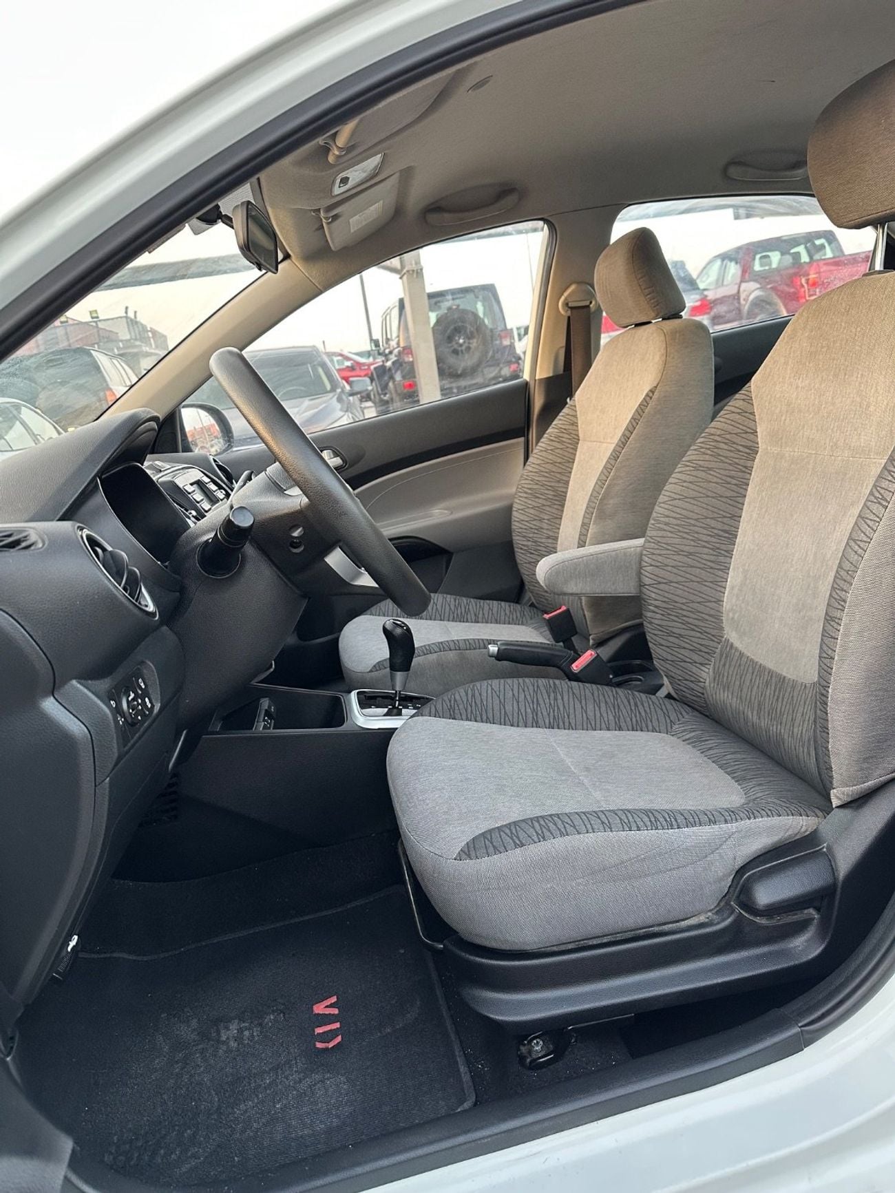 Kia Pegas EX