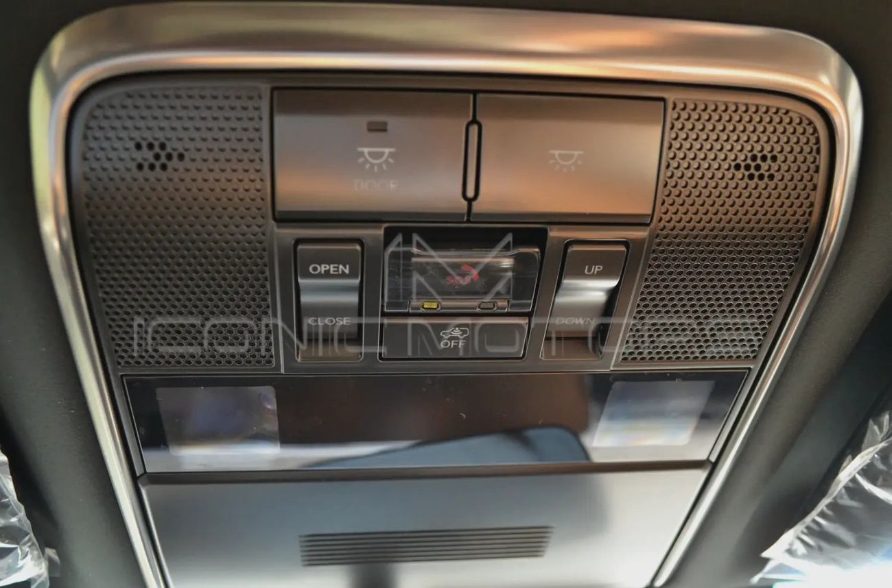 لكزس LX 700h Signature