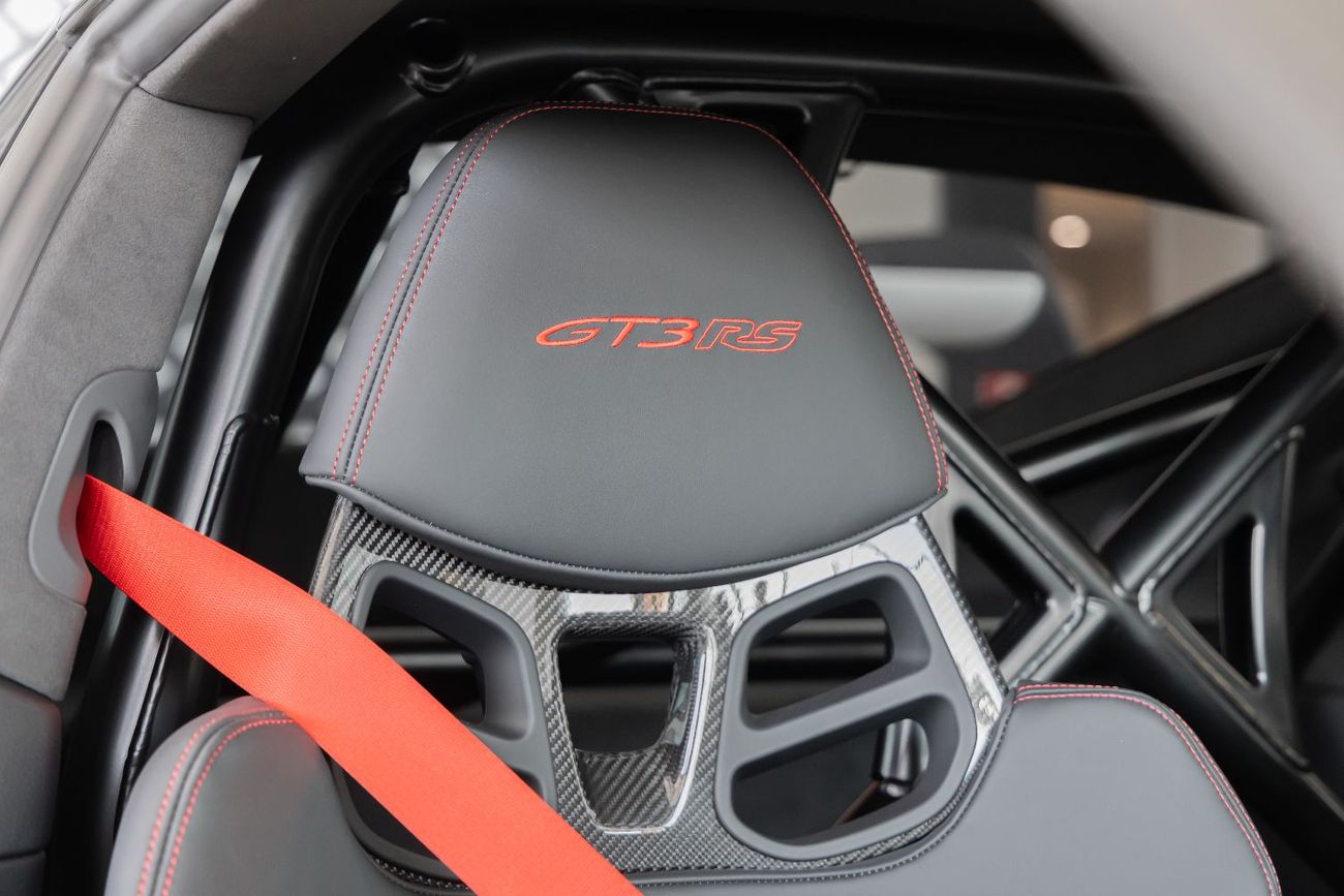 Porsche 911 GT3 RS 4.0L (520 HP) Coupe Porsche 911 GT3 RS | High Performance | Japanese Specs | 2023