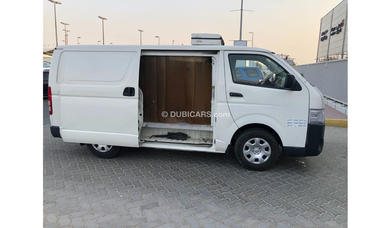 Toyota Hiace GCC VAN CHILLER