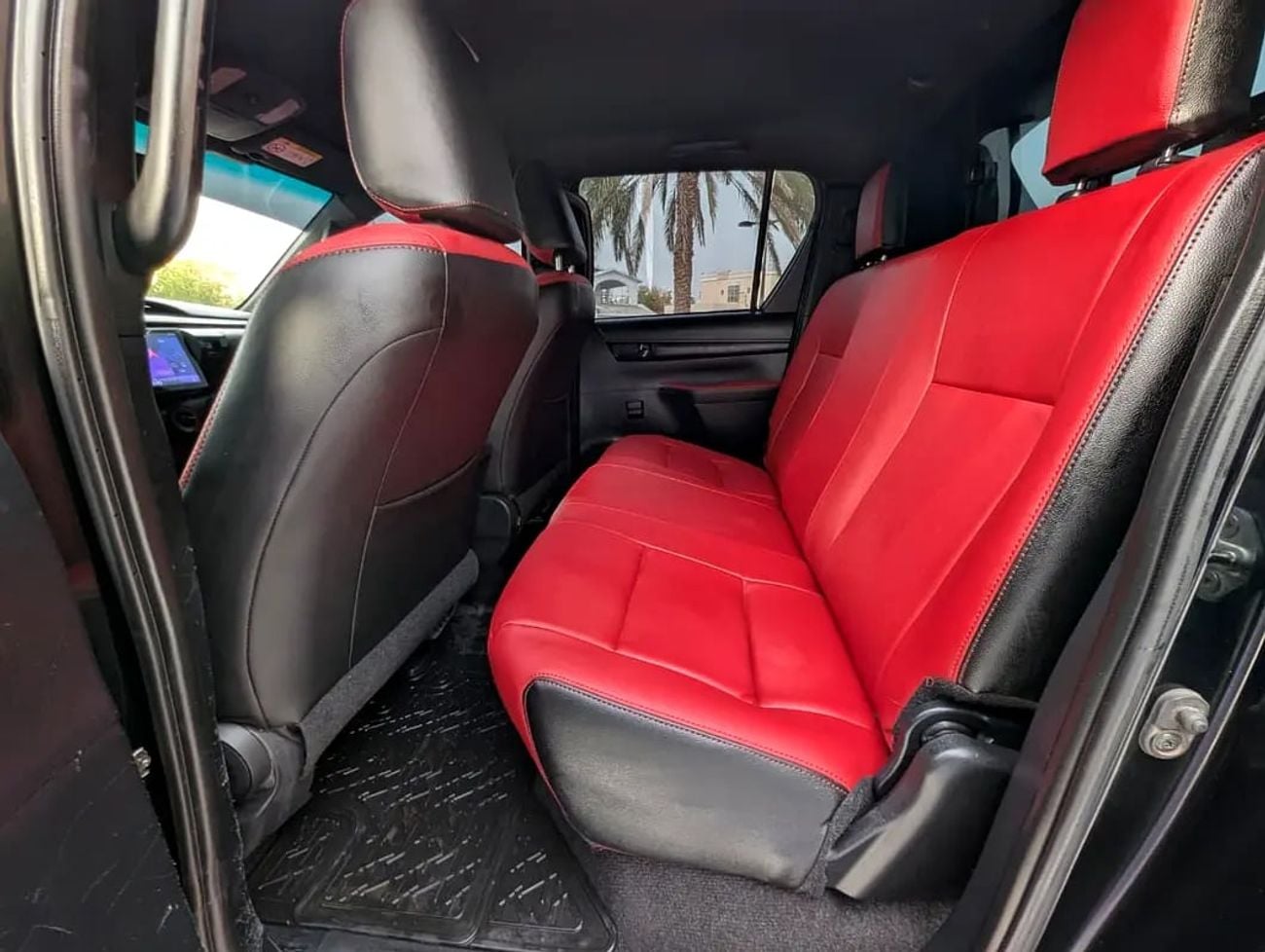 Toyota Hilux Adventure Facelifted - GCC Specs - Excellent Condition