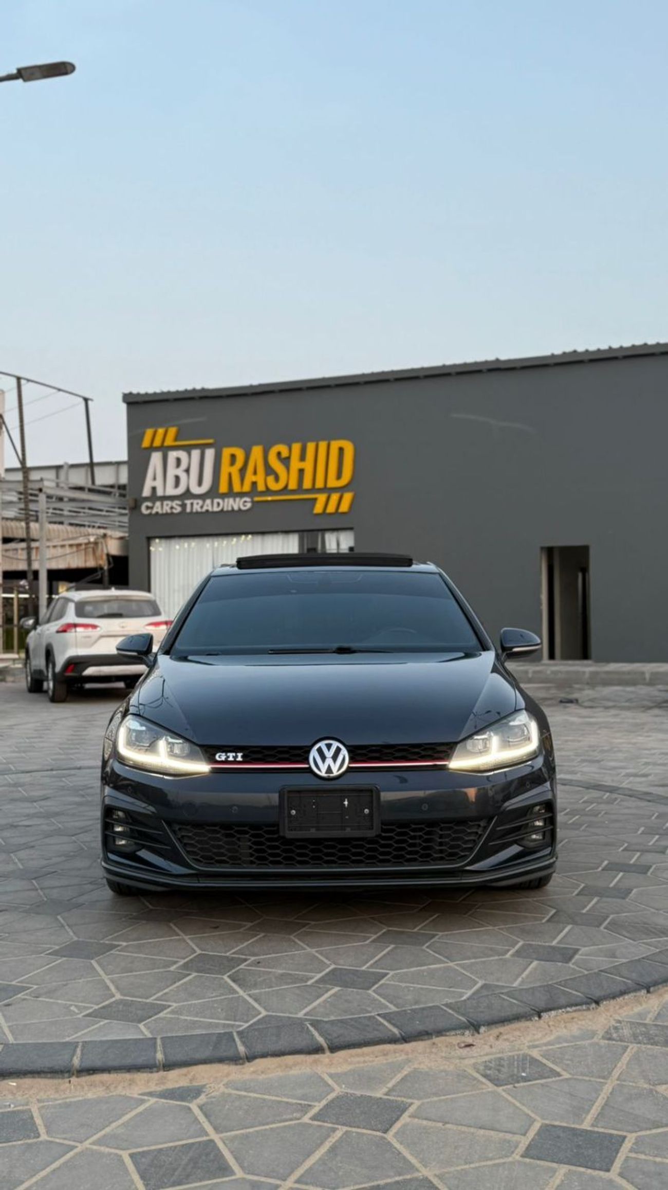 Volkswagen Golf GTI SEL 2.0T