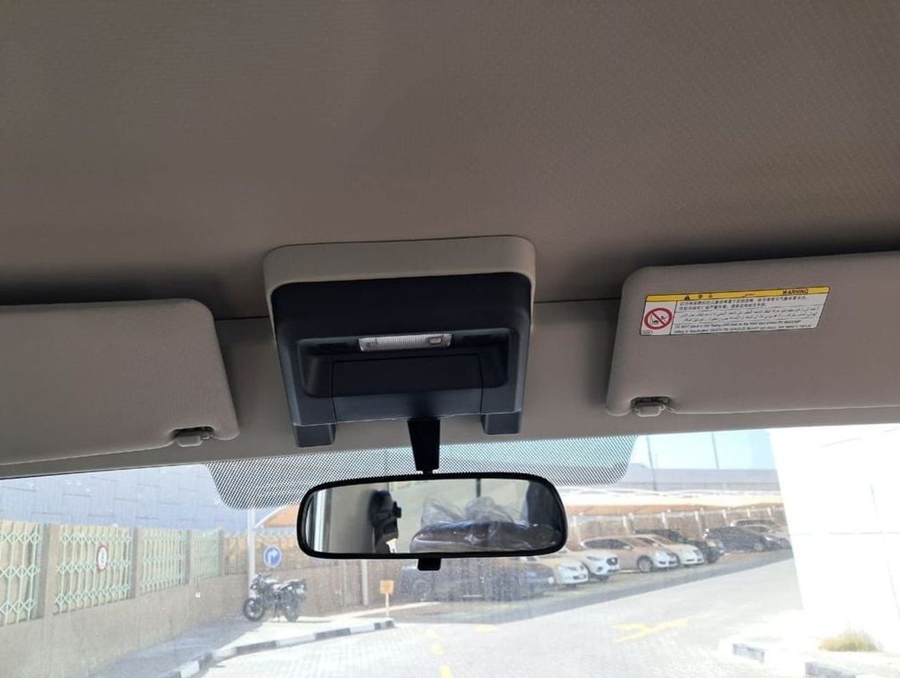 تويوتا لاند كروزر 70 LC78 4.0L STD E1 AT 2025 YM