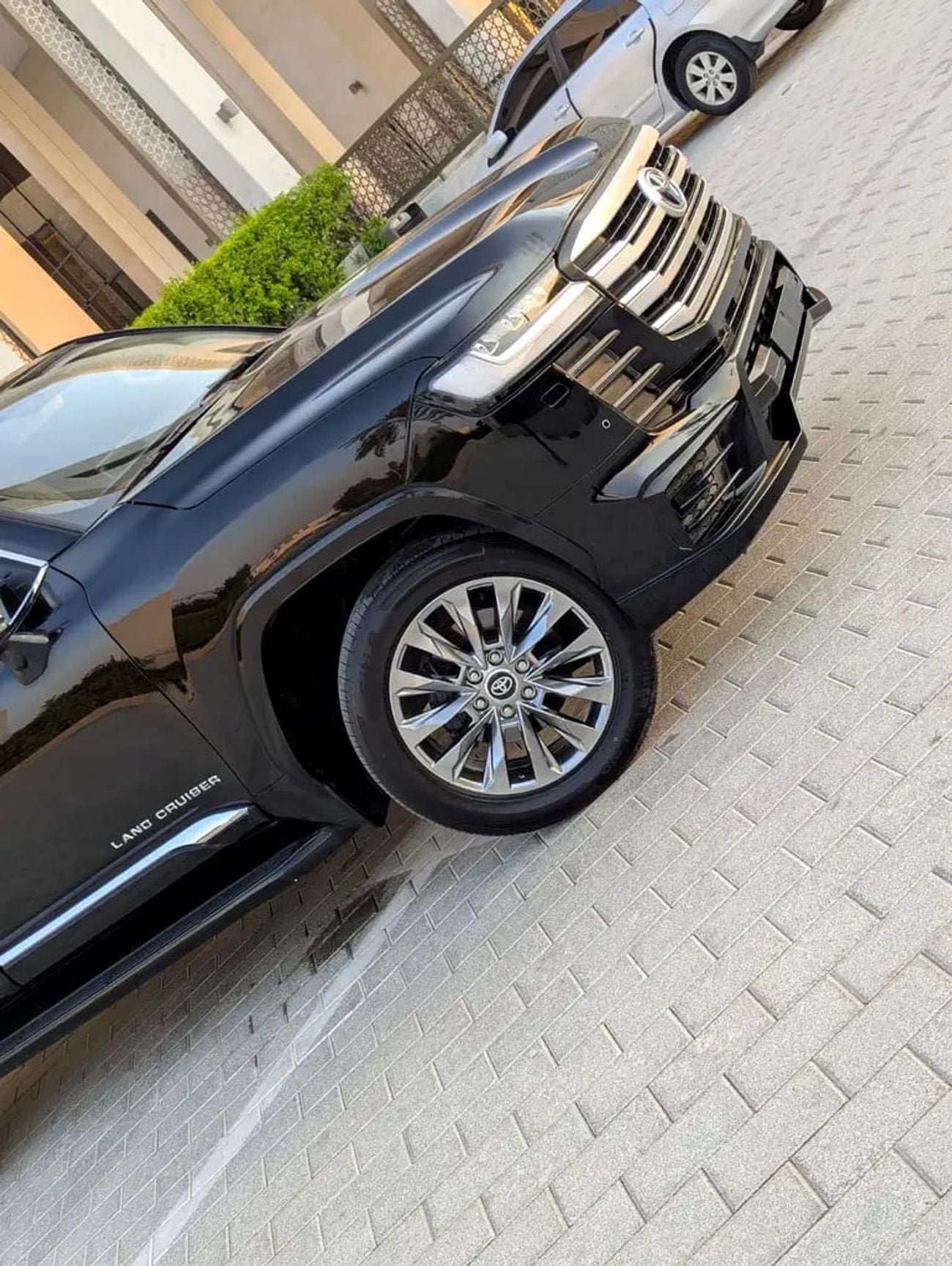 Toyota Land Cruiser GXR DIESEL GCC Specs Full option Twin Turbo