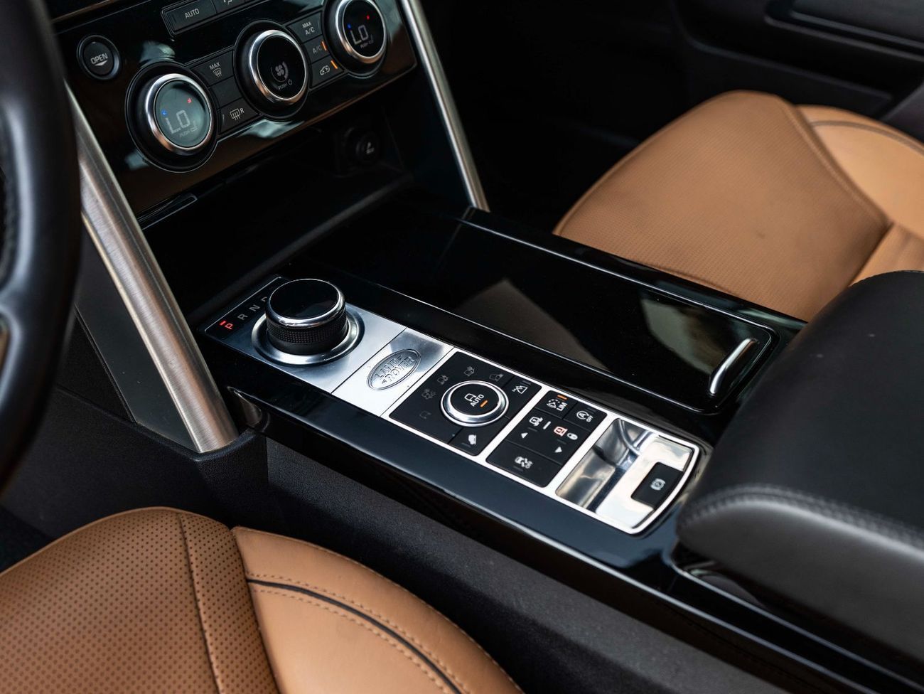 لاند روفر دسكفري HSE Luxury 2.0L 4WD