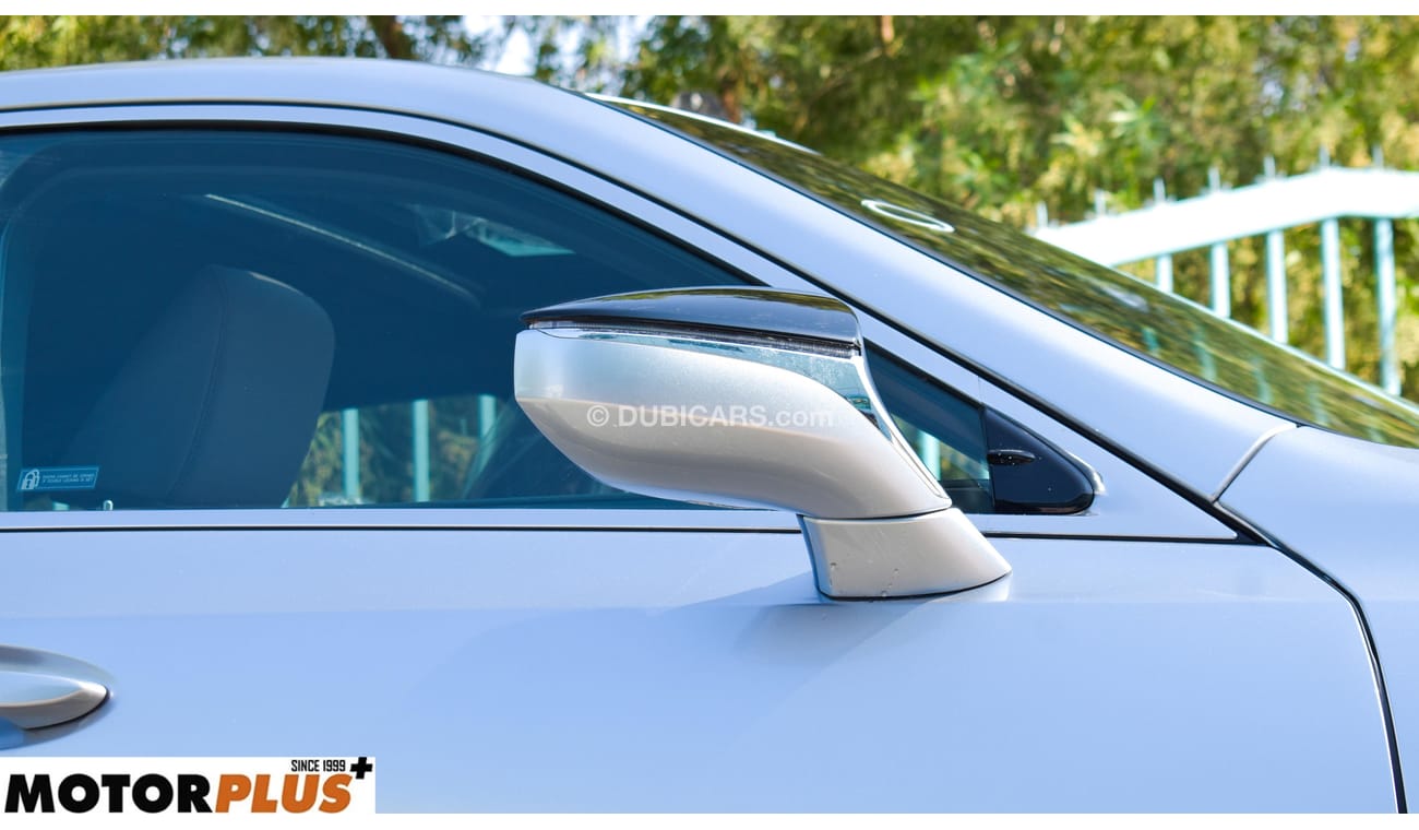 Lexus ES 300 h radar, seat heater, big screen, export only 2024 Euro specs