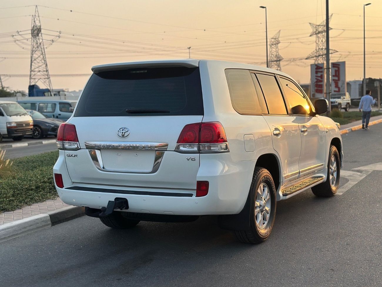 Toyota Land Cruiser GXR 4.0L (271 HP) 4WD