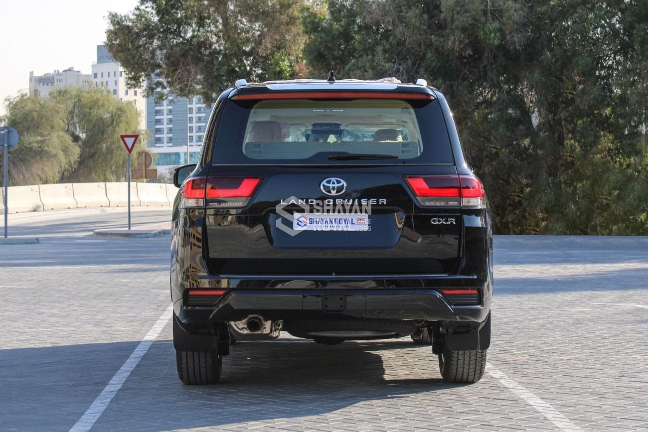 تويوتا لاند كروزر GXR LC300 4.0L PETROL V6 GXR FULL WITH-RDR AT 7S 2026MY