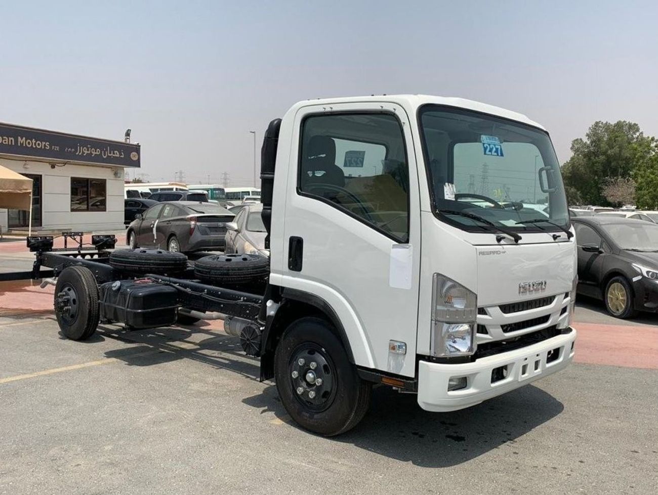 إيسوزو NPR Isuzu Npr Long Chassis MY 2020