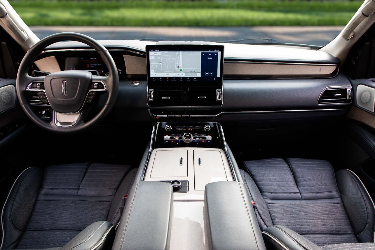 Lincoln Navigator Presidential | 4,798 P.M  | 0% Downpayment | Agency Warranty&Service Contract