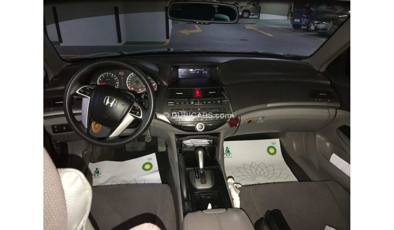 Honda Accord PERFECT CONDITION Honda Accord 2009 Model NEW TIRES, NEW BRAKE PADS & NEW BATTERY!